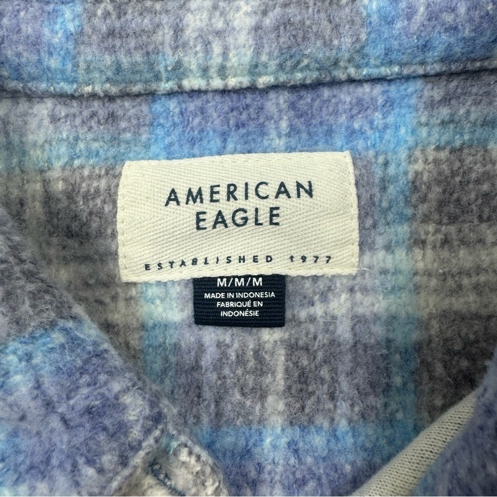 AE Oversized Plaid Fleece & Love Shacket Women’s Medium Blue Gray Fall Layering - Picture 5 of 8
